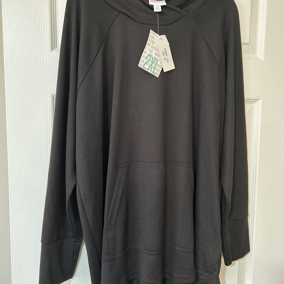 LuLaRoe Amber hoodie , NWT, 2x, Black - Picture 1 of 7